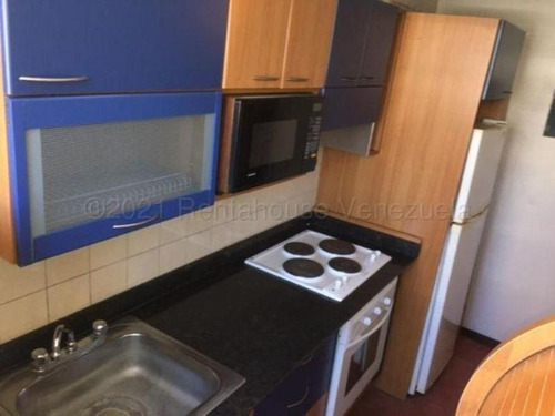 Imagen 3 de 19 de Ls Vende Apartamento Centro 22-17586