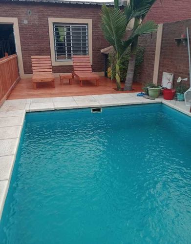 Vendo Muy Linda Casa Con Pileta Muy Buen Entorno...