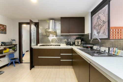 Vendo Casa (medellin) El Poblado Transversal Superior