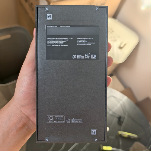 Samsung Galaxy S25 Ultra 12gb 1tb Color Verde Jade Titanio Verde (Usado)