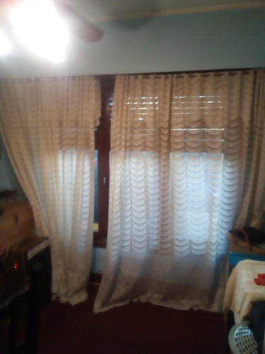 Casa En Venta - 3 Dormitorios 1 Baño - 240mts2 - Ensenada