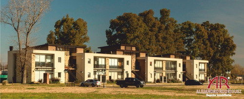 Condominios En La Concepción Club De Campo, Luján