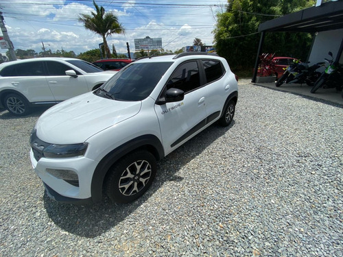 Renault Kwid 1.0 Outsider