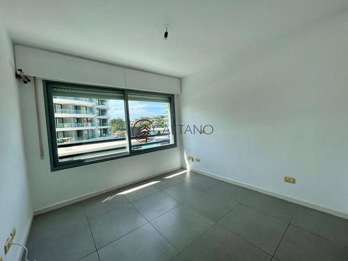 Imagen 8 de 14 de Ideal Apartamento En Torre Francia - Punta Del Este Punta Del Este