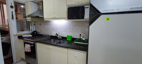 Departamento Semipiso 4 Ambientes Con Dep. Baulera. Guarda Coche. Colegiales