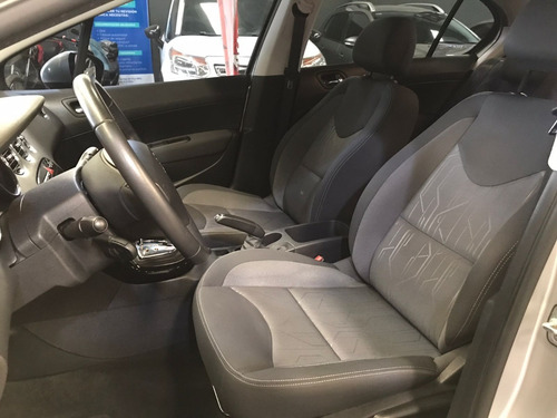 Imagen 8 de 8 de Peugeot 408 Allure Pack Tip 1.6 Thp 2019