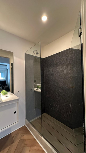 Exclusivo Y Único Con Una Vista De Ensueño, 2dorm. - 200 M². - Gastos Incluidos. / Sobre Republica De La India