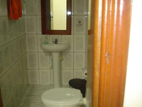 Imagem 2 de 9 de Comercial Com 18 M² - Centro - São Vicente - Ref.: Hm1230 - Hm1230