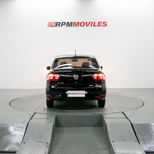 Volkswagen Voyage 1.6 Highline 101cv