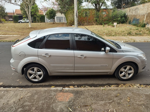 Imagem 10 de 14 de Ford Focus 2011 2.0 Glx Flex Aut. 5p