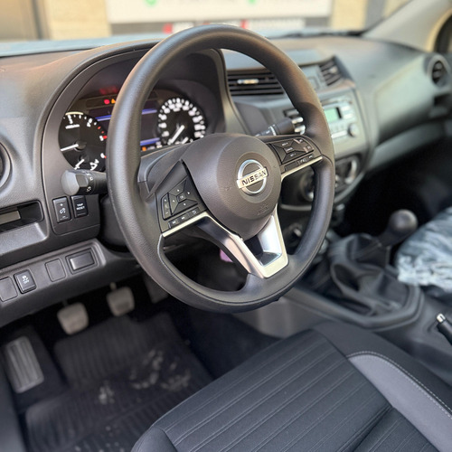 Nissan Frontier 2.3t S 4x4 Mt L22