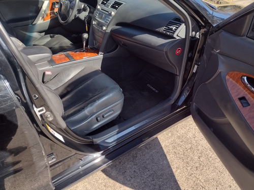 Toyota Camry 2.4 At L4