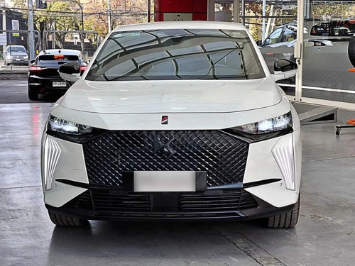 Ds Automobiles Ds7 1.6 Puretech 225 Opera At 2023