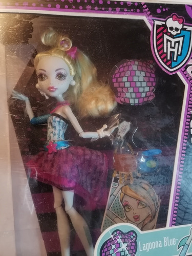 Monster High Lagoona Blue Edición Baile Espeluztástico (Usado)