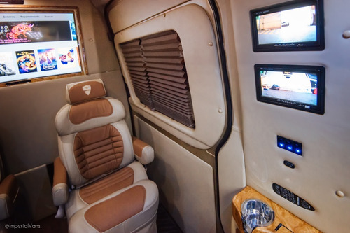 Mercedes Benz Sprinter 2021 Jet Van Limo De Imperial Vans