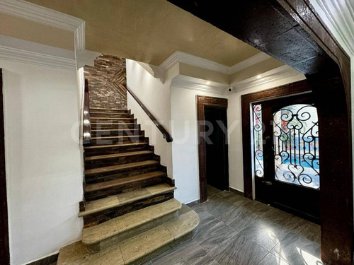 Casona En Venta En Jiutepec, Morelos