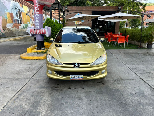 Imagen 2 de 10 de Peugeot 206