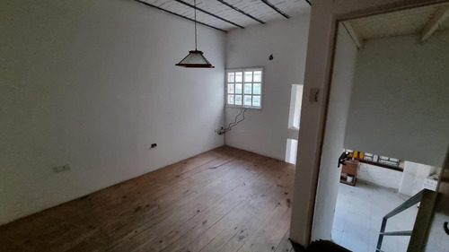 Imagen 7 de 12 de Departamento Interno En Pb Calle 17 E/55 Y 56 - La Plata