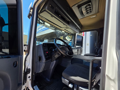 Scania P310 Ano 2018 Bitruck Baú