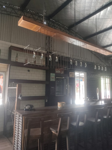 Se Vende Local 200 M2 En Abbott