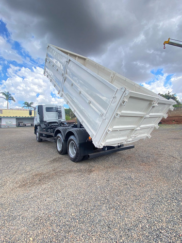 Vw 26-280 Caçamba Agricola 6x4 Traçado