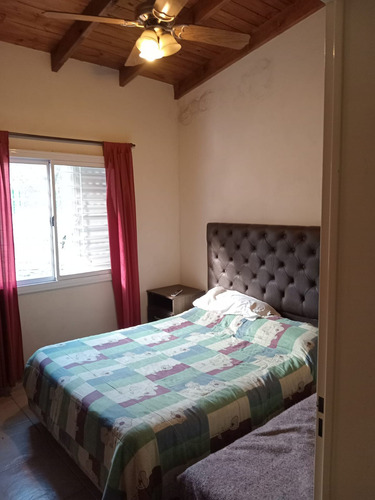 Casa En Venta. 2 Dorm. Villa Ciudad Parque