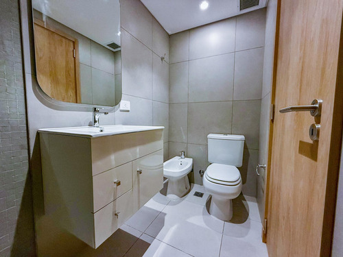 Urquiza 1900 - Departamento En Venta De 2 Dormitorios En Rosario