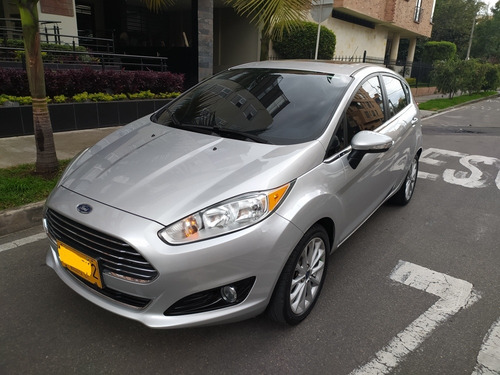 Ford Fiesta 2017 1.6 Hatchback Titanium