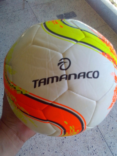 Balón De Futbol Tamanaco