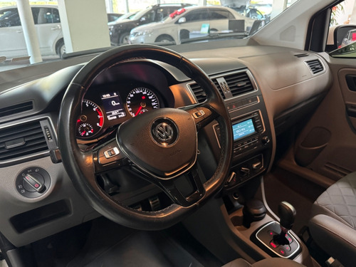 Volkswagen Fox 1.6 MSI HIGHLINE 16V FLEX 4P AUTOMATIZADO