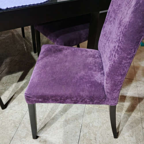 Juego De Mesa Laqueada Wengue Y 6 Sillas De Pana Lila Liso, Material Pana 1130/7610/50 (Usado)
