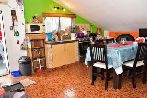 Imagen 15 de 30 de Increible Casa Multifamiliar!! 2 Deptos V. Adelina