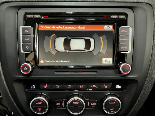 Imagem 14 de 15 de Volkswagen Jetta 2.0 Tsi Highline 211cv 2014