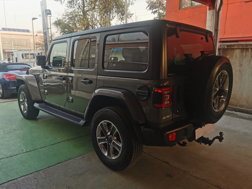 Jeep Wrangler UNLIMITED SAHARA 4X4 2.2 AT