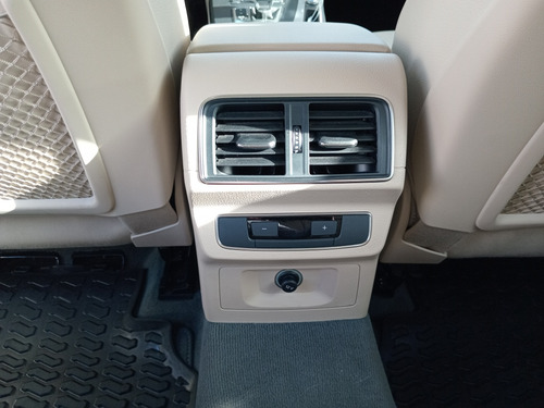 Audi Q5 2.0 L T Select Dsg