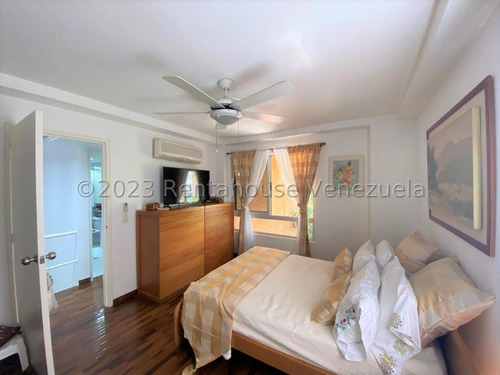 Espectacular Apto. Duplex Las Mercedes 114 M2 Katiuska Queve
