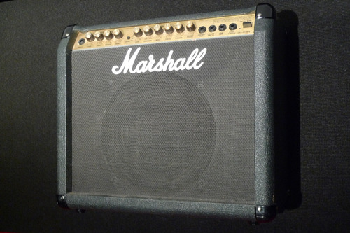 Marshall 8040 Celestion Made In England Valvestate