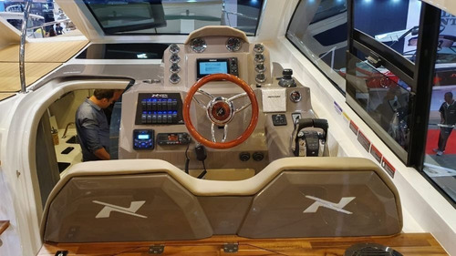 Imagem 1 de 9 de Nx400 Ht - Pronta Entrega - Volvo 320hp *joy*