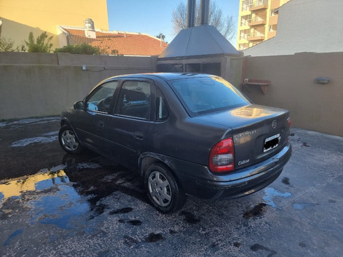Chevrolet Corsa Classic 1.6 Gl Aa Super