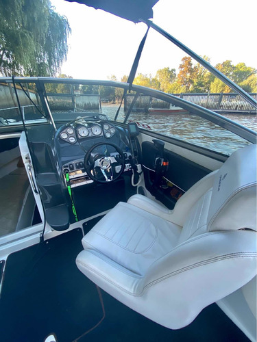 Lancha Quicksilver 2400 2014 Volvo 270 Duo Prop Web Marine