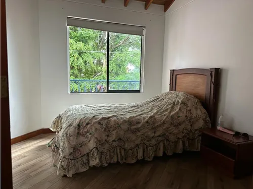 Excelente Casa Para La Venta, Sector Los Balsos, Poblado