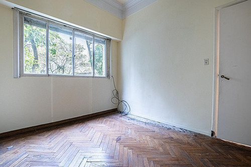Seis Ambientes - Dos Baños - Categoría - Recoleta - Montevideo Y Quintana