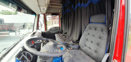 Imagem 7 de 9 de Iveco Stralis 420 6x2