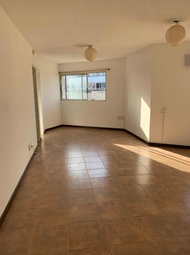 Vendo Apartamento 1 Dormitorio Con Garage En Punta Carretas