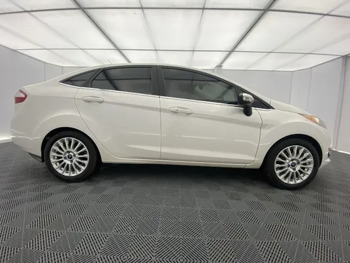 Ford Fiesta 1.6 Titanium Mt