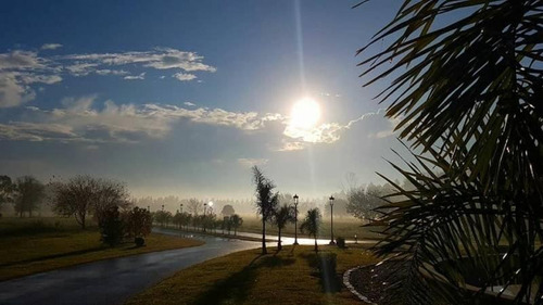 Imagen 2 de 5 de Susana Aravena Propiedades-excelente Lote En Venta En Chateau Pilar