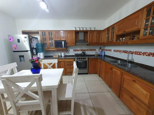 Imagen 3 de 25 de Venta - Casa 6 Ambientes - Los Polvorines