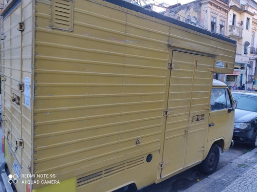 Imagem 1 de 8 de Volkswagen Kombi Baú De Alumínio