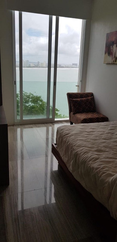 Espectacular Departamento En Los Riscos Acapulco