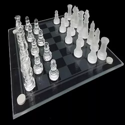 Jogo de Xadrez Luxo com Tabuleiro em Vidro 34 x 34 cm 32 Peças Preto e  Branco Dragões – Bilharmais®